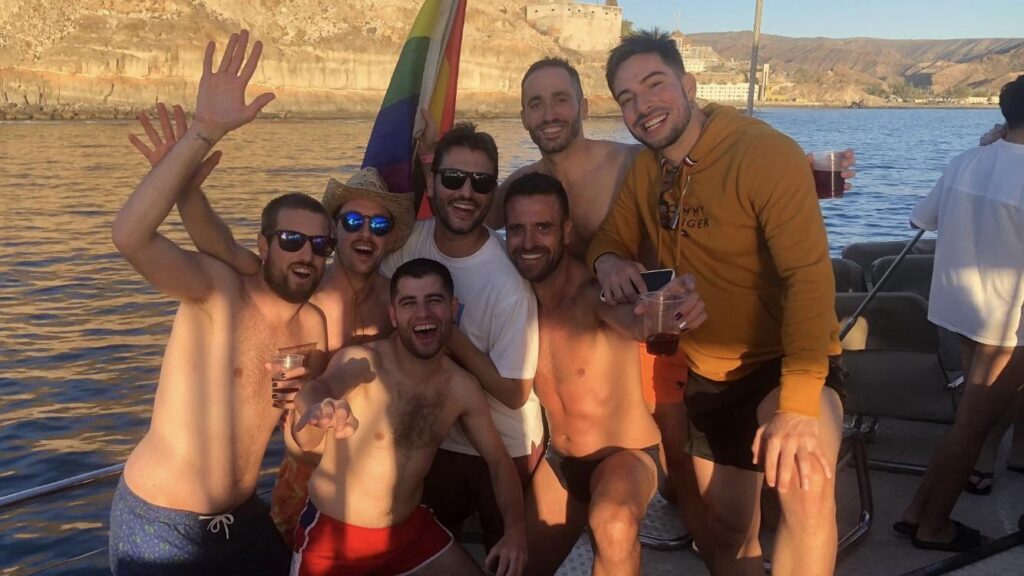 Bottoms Up Gay Boat Party Dec 23 - 10