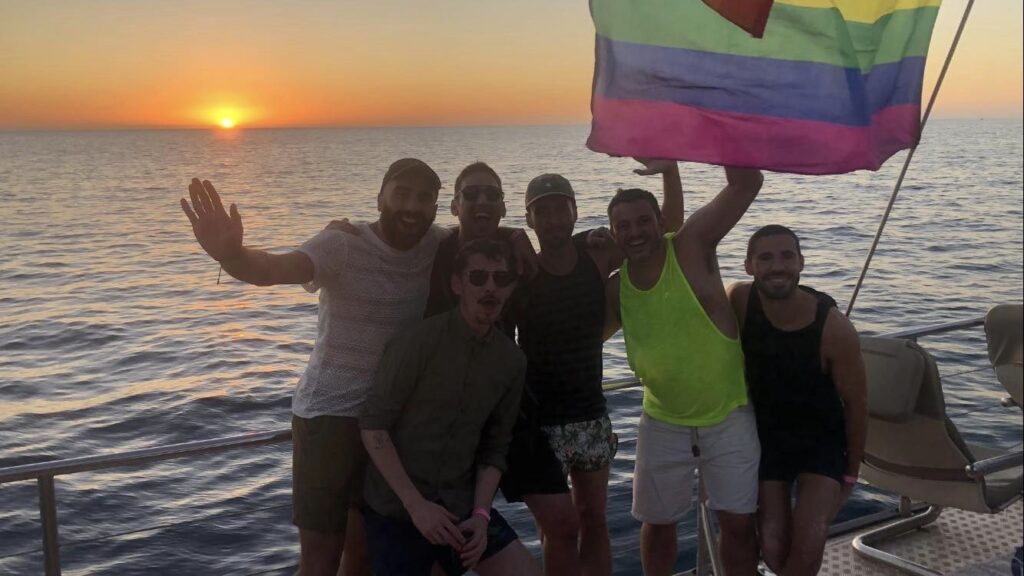 Bottoms Up Gay Boat Party Dec 23 - 11